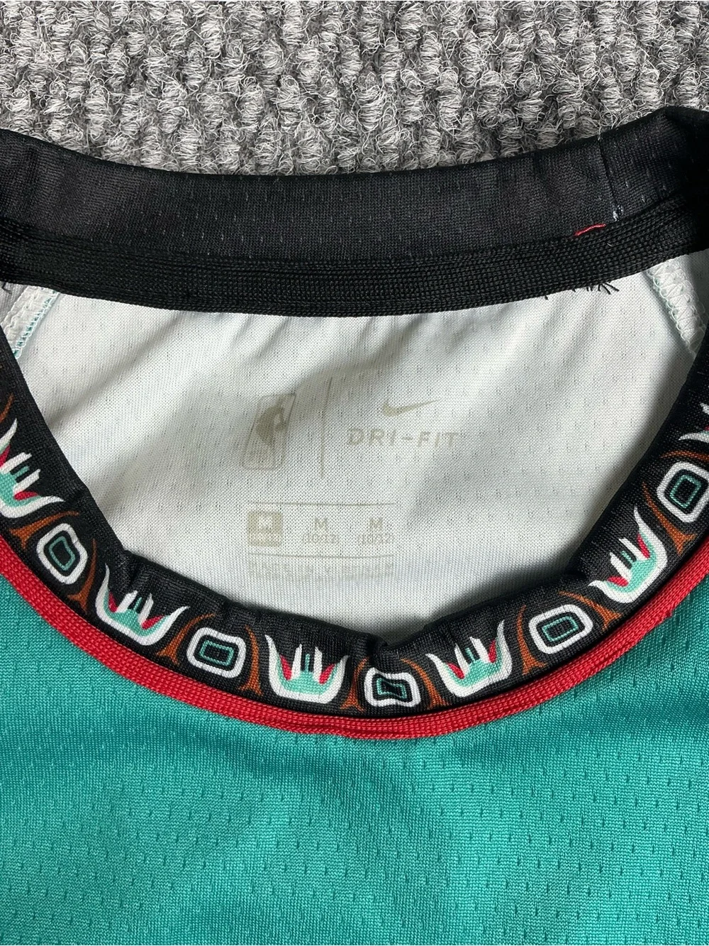 Nike Vancouver Grizzlies Jersey #12 Ja Morant Teal, Youth Size M NBA Swingman